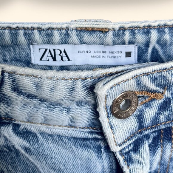 Zara High Rise Straight Jeans | Light Wash Denim | Size 08 | 100 cm Length - Picture 3 of 7